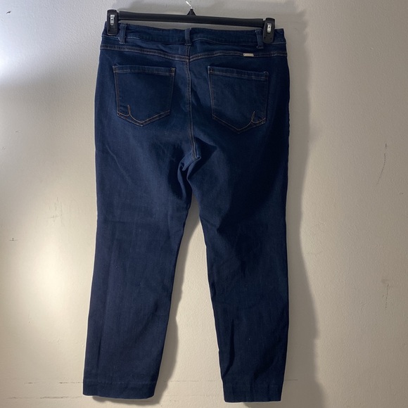 INC Denim | Skinny Leg Curvy Fit Short Style - Picture 4 of 12